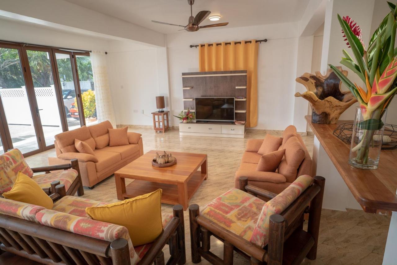 La Belle Residence Self Catering Accommodation بو فالون المظهر الخارجي الصورة