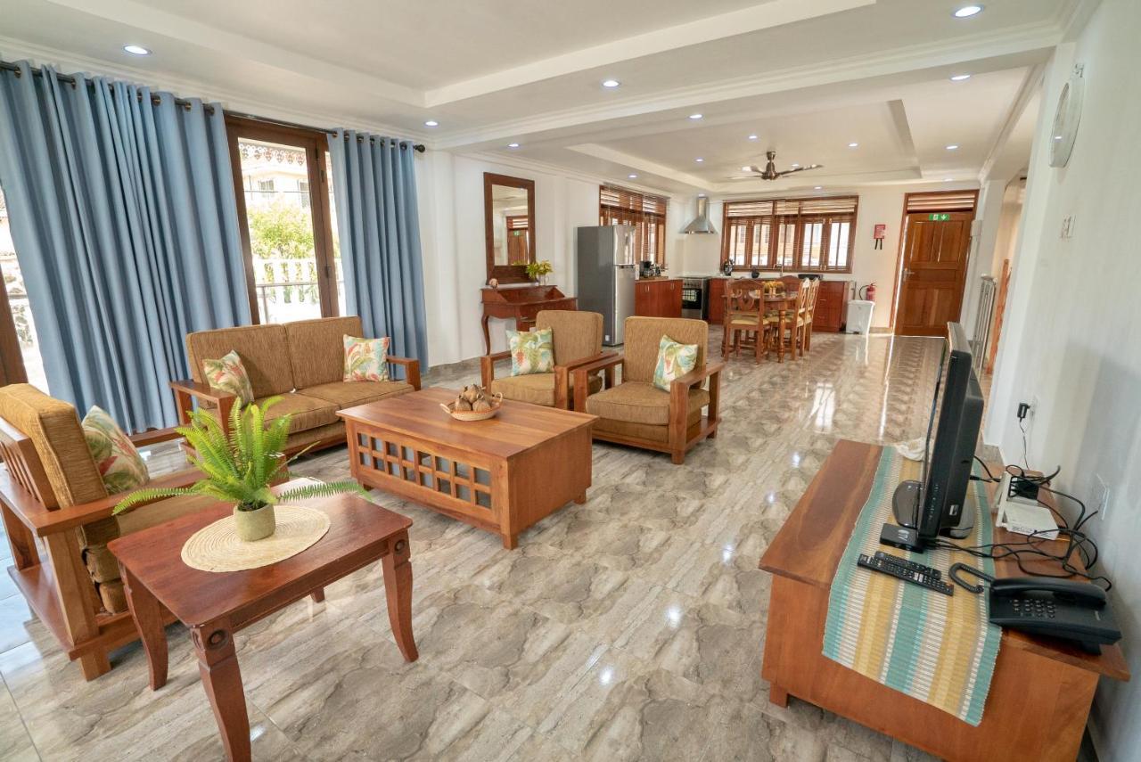 La Belle Residence Self Catering Accommodation بو فالون المظهر الخارجي الصورة
